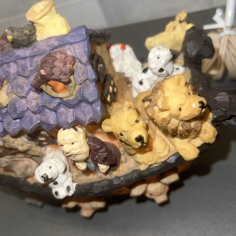 Gift Collection Poly Noah's Night Light
